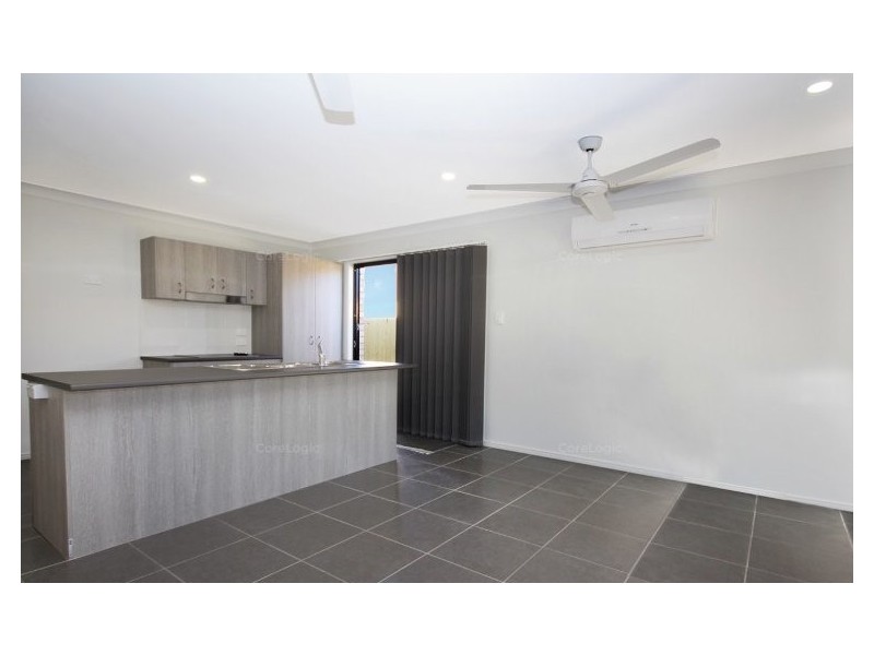 2/12 Melville Drive, Brassall QLD 4305