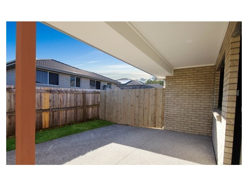2/12 Melville Drive, Brassall QLD 4305
