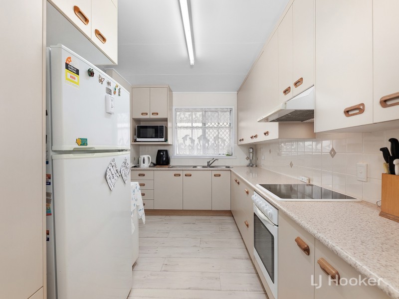 34 Naomai Street, Bundamba QLD 4304