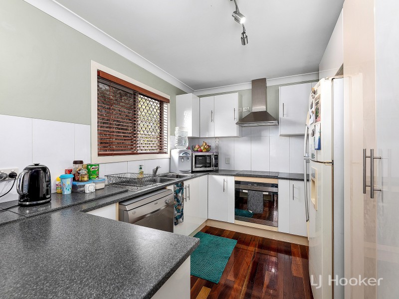 204 Whitehill Road, Raceview QLD 4305