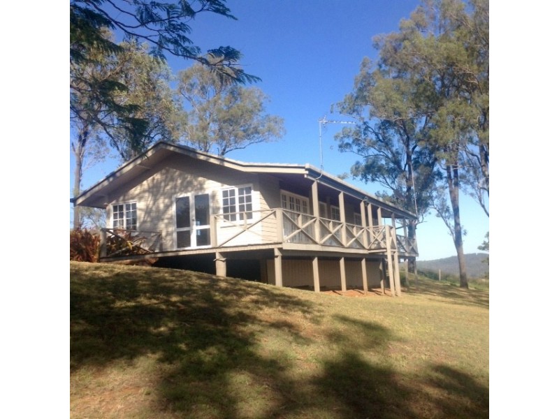 894 Wivenhoe Somerset Road, Split Yard Creek QLD 4306