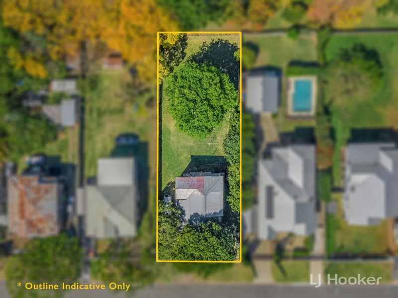 16 Montauban Street, Newtown QLD 4305