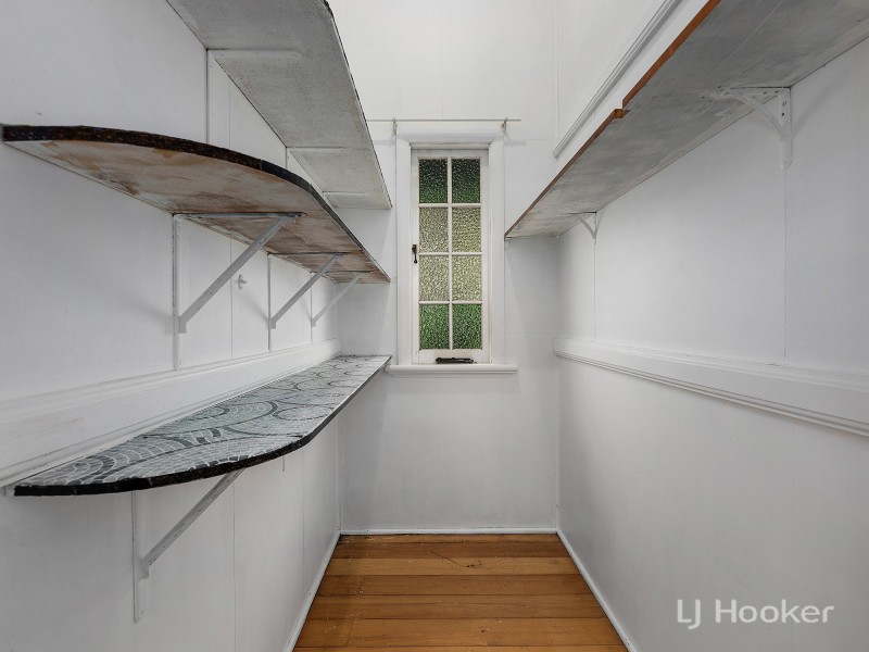 16 Montauban Street, Newtown QLD 4305