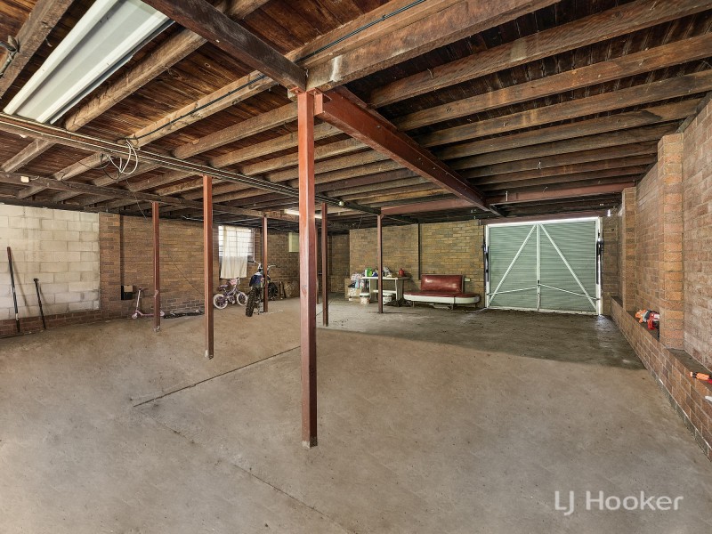 16 Montauban Street, Newtown QLD 4305