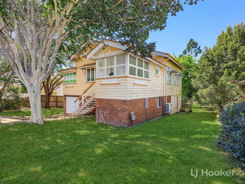 16 Montauban Street, Newtown QLD 4305