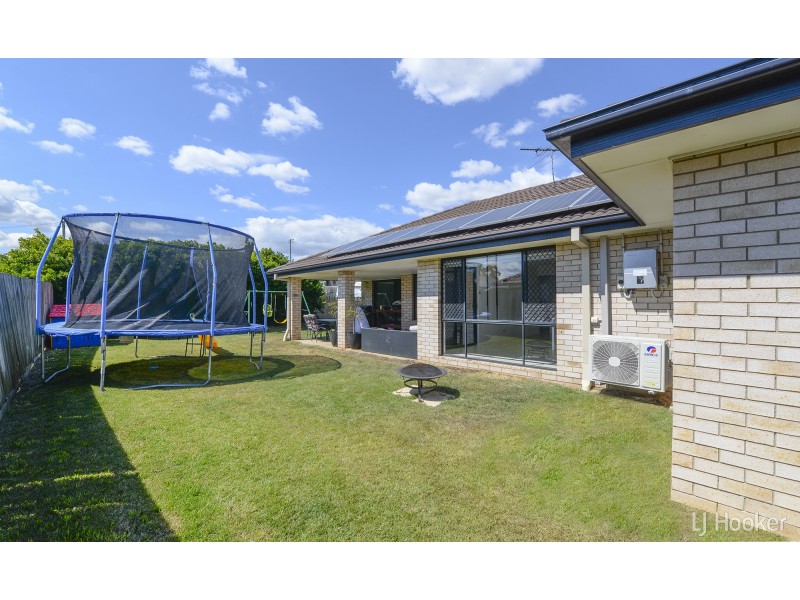 16 Wattle Crescent, Raceview QLD 4305