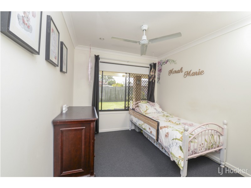 16 Wattle Crescent, Raceview QLD 4305