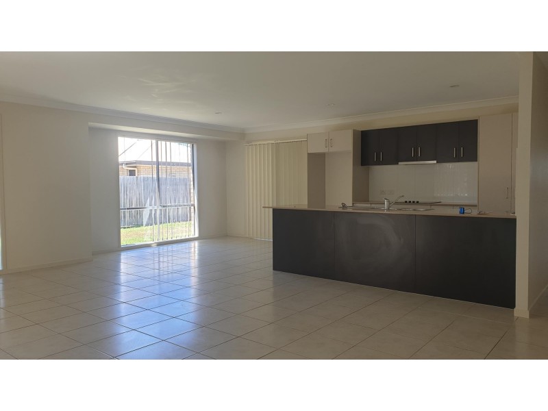 45 Lilley Terrace, Chuwar QLD 4306