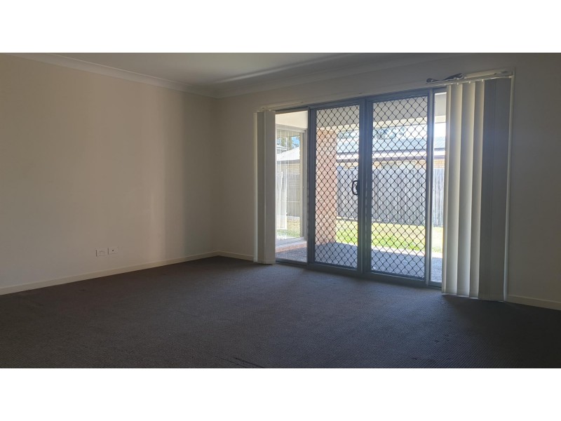 45 Lilley Terrace, Chuwar QLD 4306