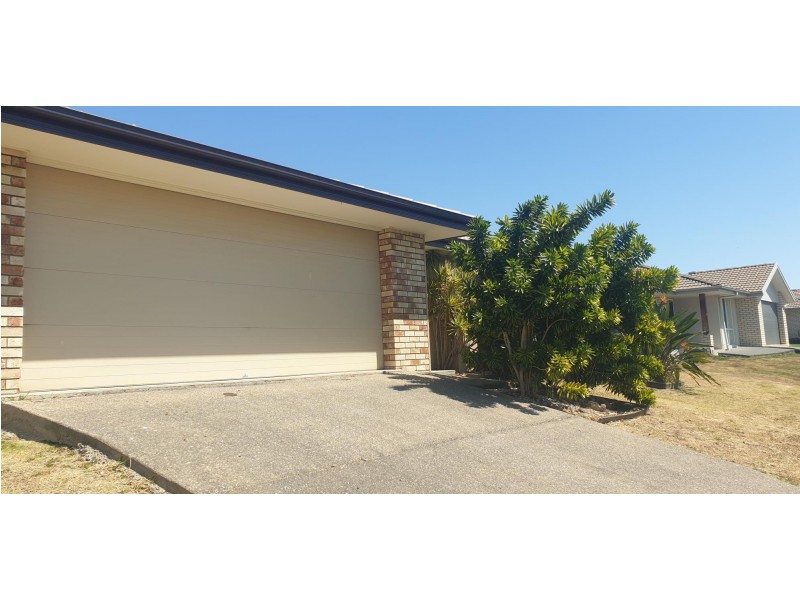 69 Vivian Hancock, North Booval QLD 4304