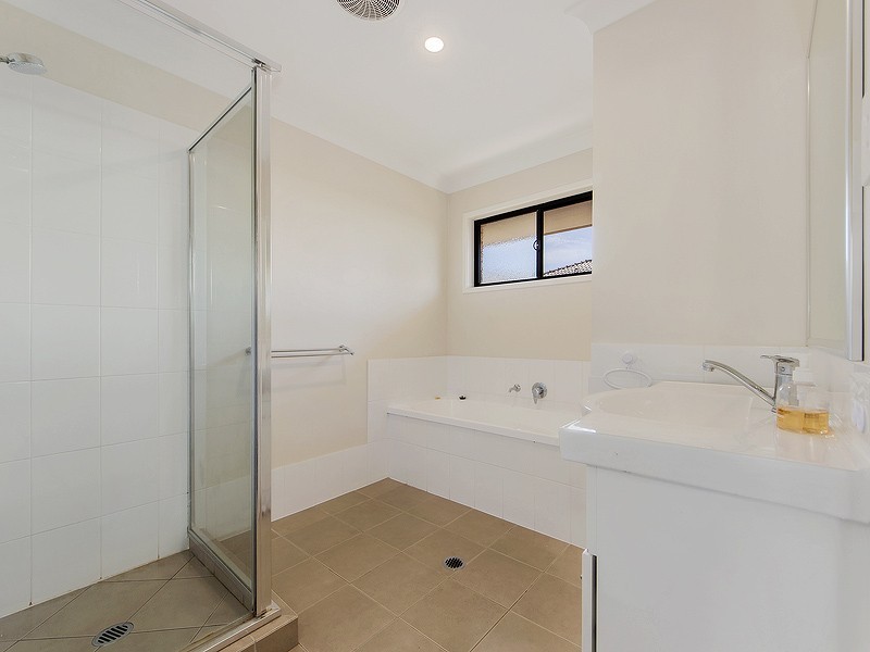 11 TAWNEY STREET, Lowood QLD 4311