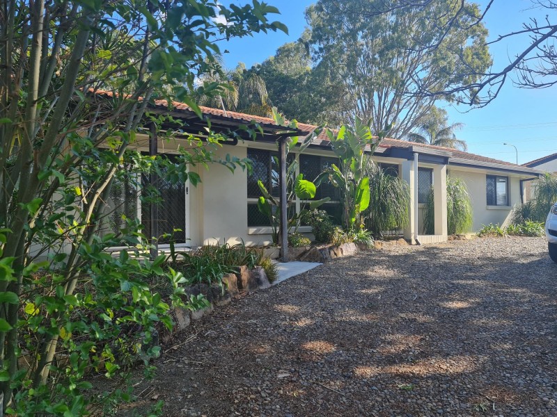 86 Kanangra St, Redbank Plains QLD 4301