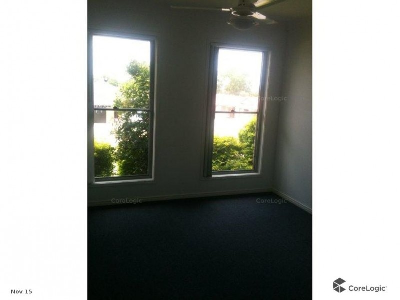 19 Walter Court, Leichhardt QLD 4305