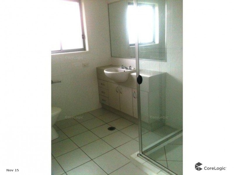 19 Walter Court, Leichhardt QLD 4305