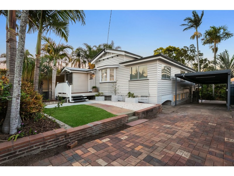 4 Marvin Street, Eastern Heights QLD 4305