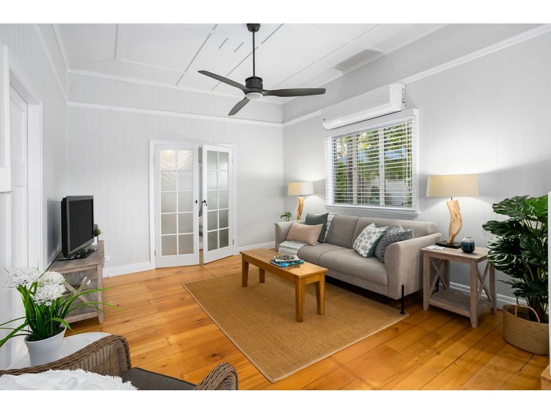 4 Marvin Street, Eastern Heights QLD 4305