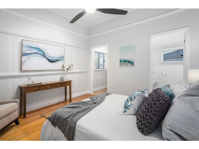 4 Marvin Street, Eastern Heights QLD 4305