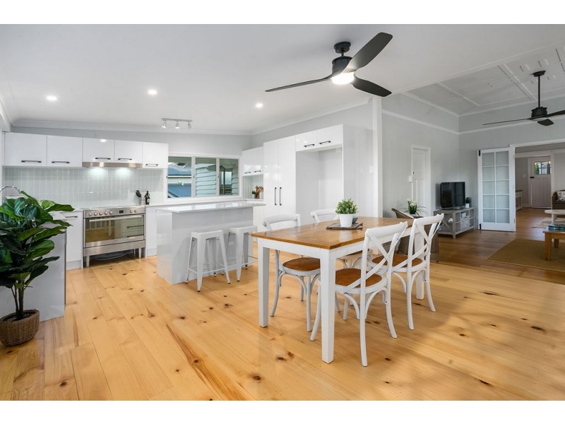 4 Marvin Street, Eastern Heights QLD 4305