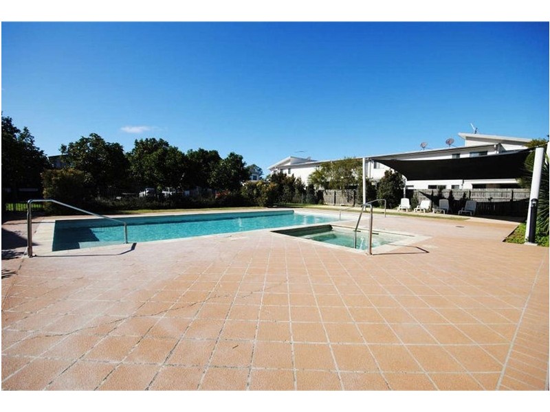 32/40-56 Gledson Street, North Booval QLD 4304