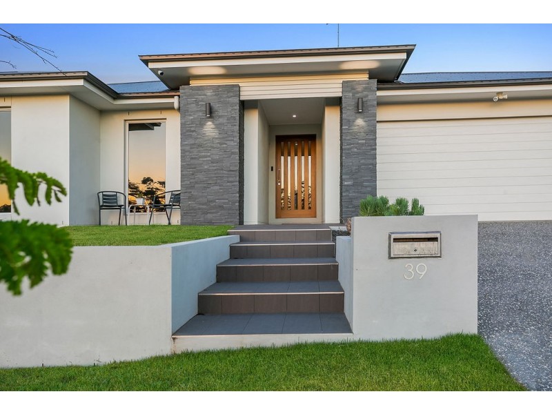 39 Danbulla Street, South Ripley QLD 4306