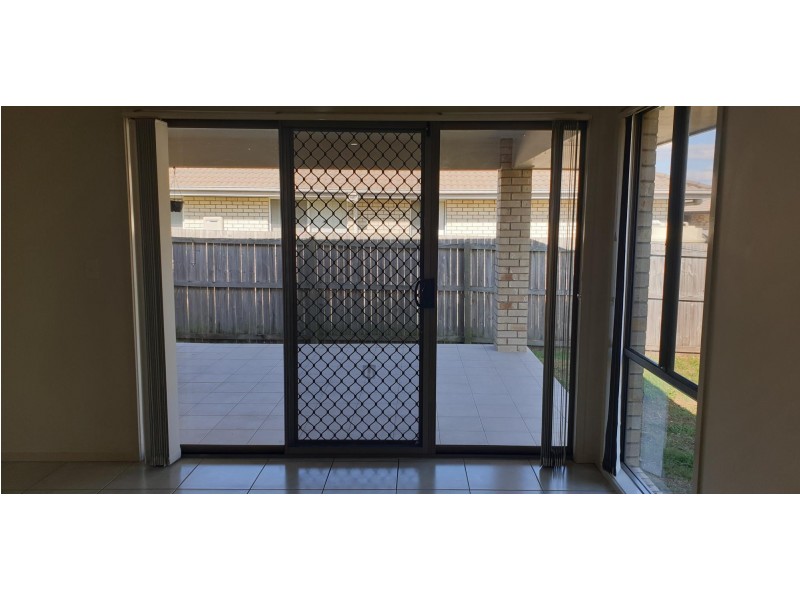 49 Oxford Street, North Booval QLD 4304