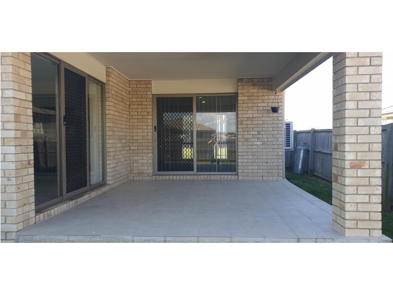 49 Oxford Street, North Booval QLD 4304