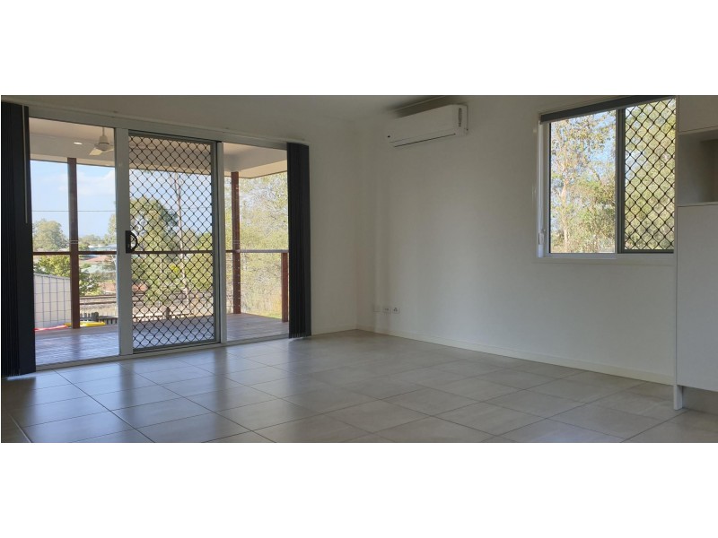 2/32 Dixon Street, Wulkuraka QLD 4305