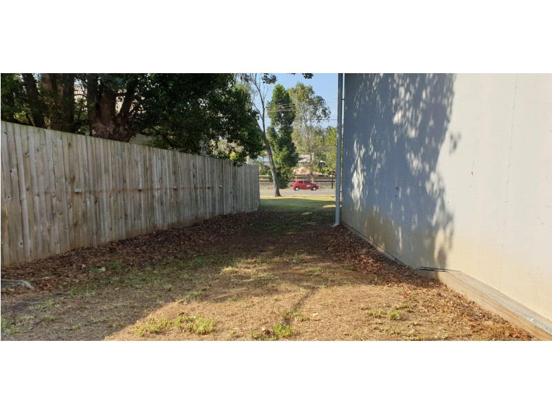 2/32 Dixon Street, Wulkuraka QLD 4305