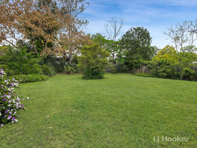 4 Williams Street East, Woodend QLD 4305