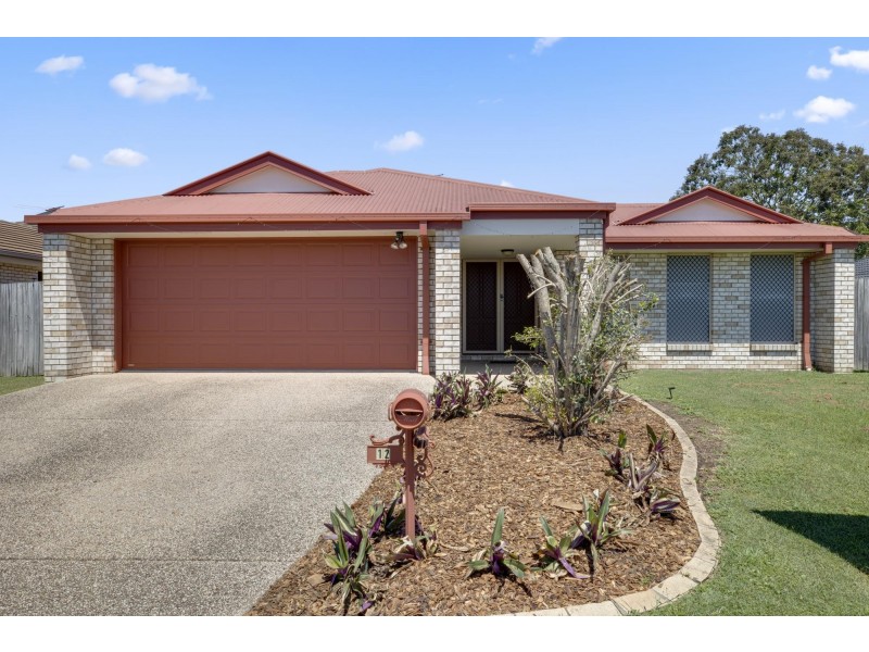 12 Nicole Place, Yamanto QLD 4305