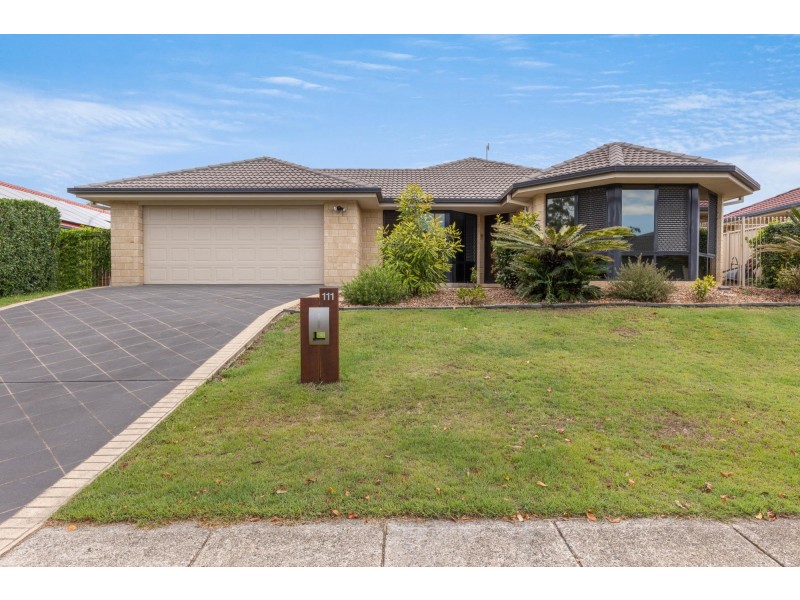 111 Lakeside Avenue, Springfield Lakes QLD 4300
