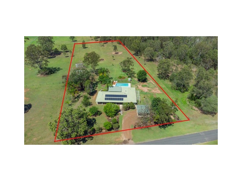 26 Wisteria Street, Walloon QLD 4306
