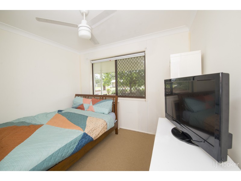 26 Wisteria Street, Walloon QLD 4306