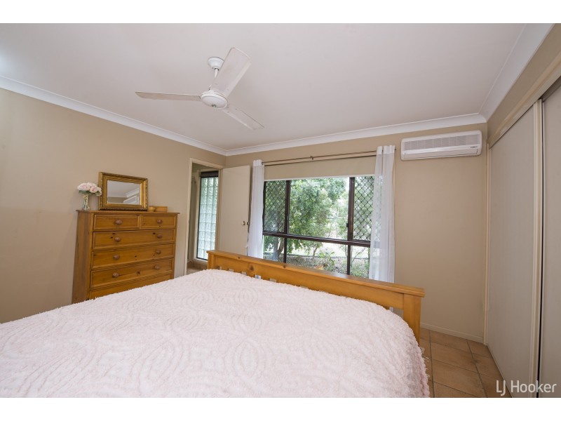 26 Wisteria Street, Walloon QLD 4306