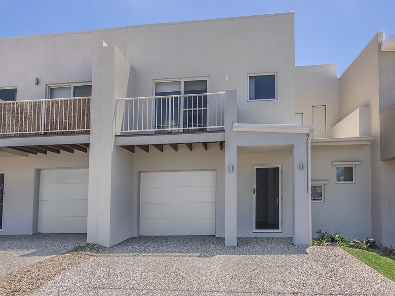 115 Napier Circuit, Silkstone QLD 4304