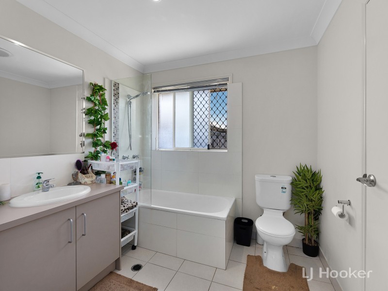 20 Gammon Way, Redbank Plains QLD 4301