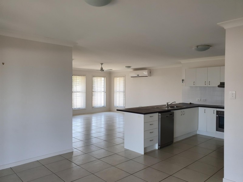 2 Claydon Place, Rosewood QLD 4340