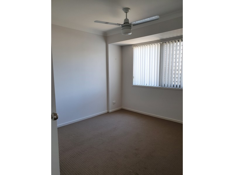2 Claydon Place, Rosewood QLD 4340