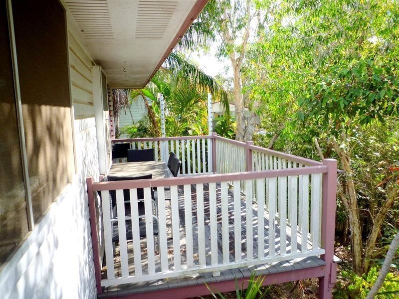 17 Flinders Drive, Leichhardt QLD 4305