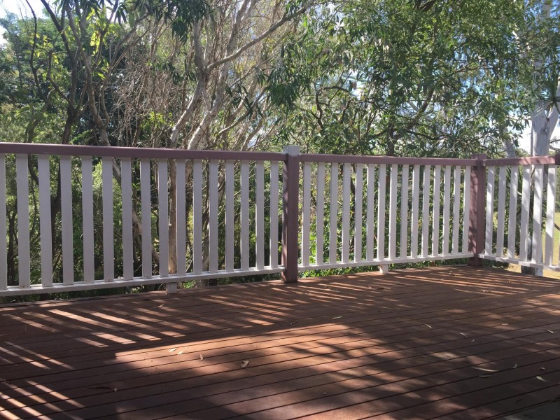 17 Flinders Drive, Leichhardt QLD 4305