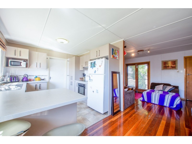 166 Whitehill Road, Raceview QLD 4305