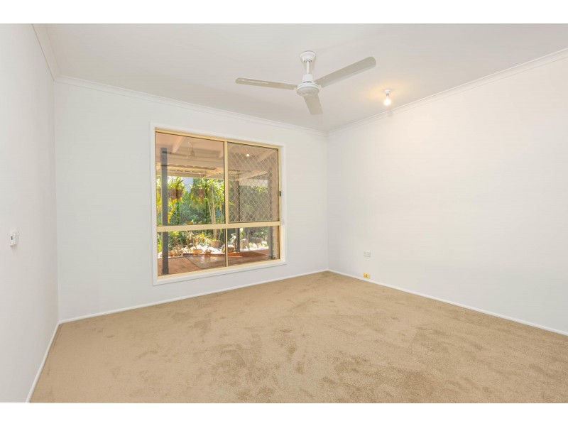 4 Sellars Street, Karana Downs QLD 4306