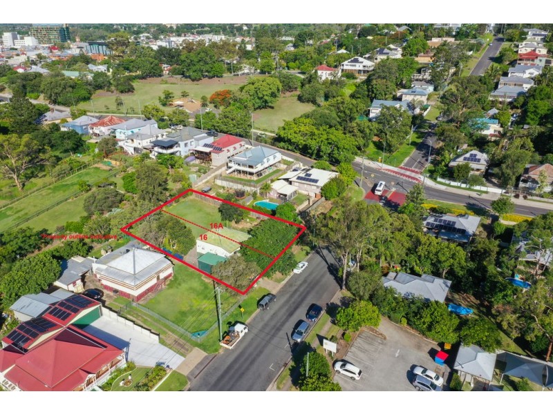 16 Clay Street, West Ipswich QLD 4305