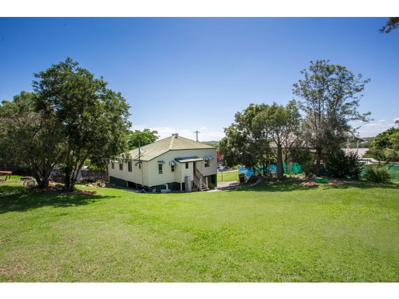 16 Clay Street, West Ipswich QLD 4305