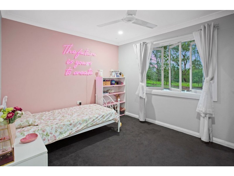 196 Old Ipswich Road, Riverview QLD 4303