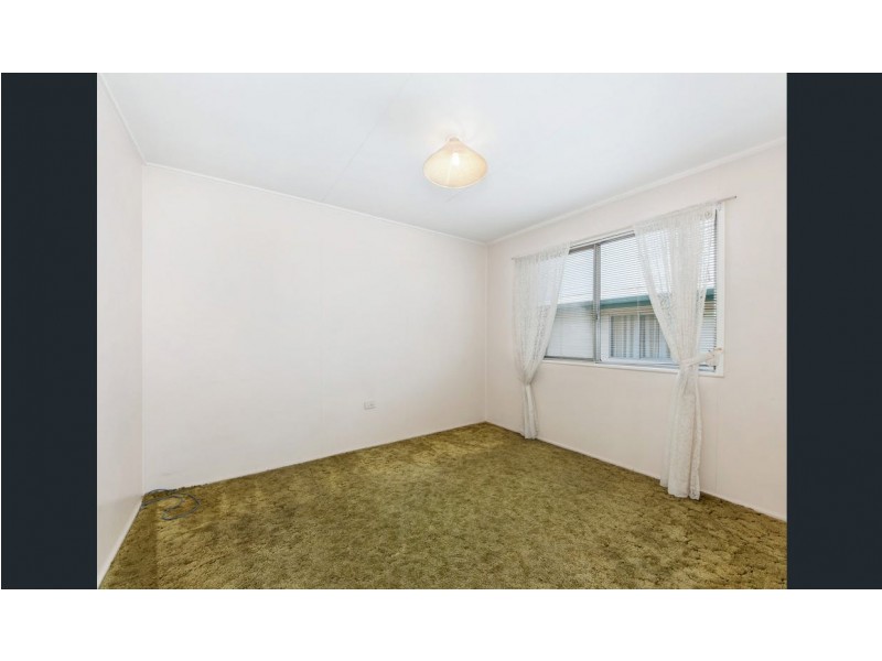 62 Grange Road, Eastern Heights QLD 4305