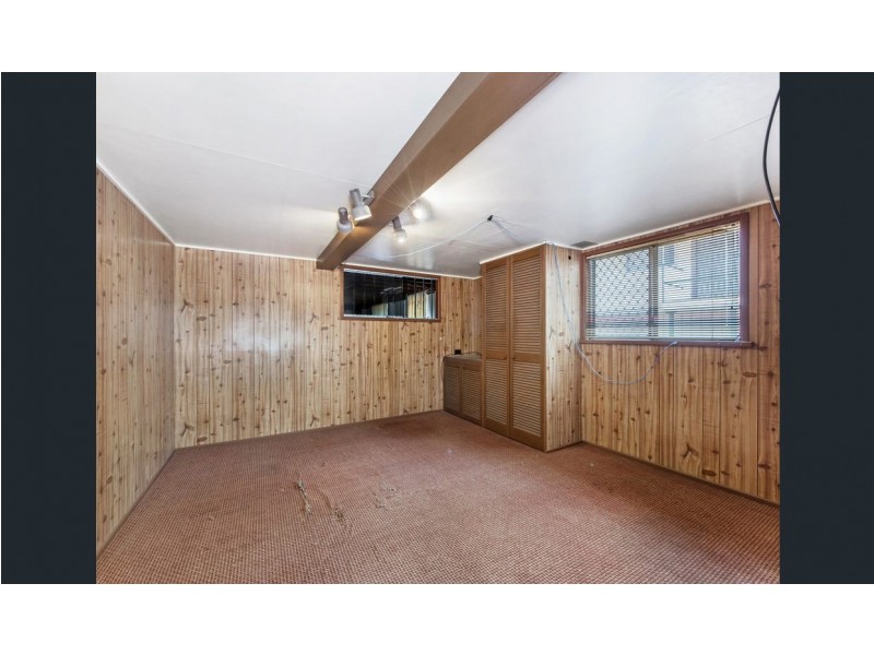 62 Grange Road, Eastern Heights QLD 4305