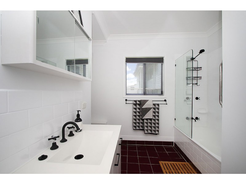 35 Videroni Street, Bundamba QLD 4304