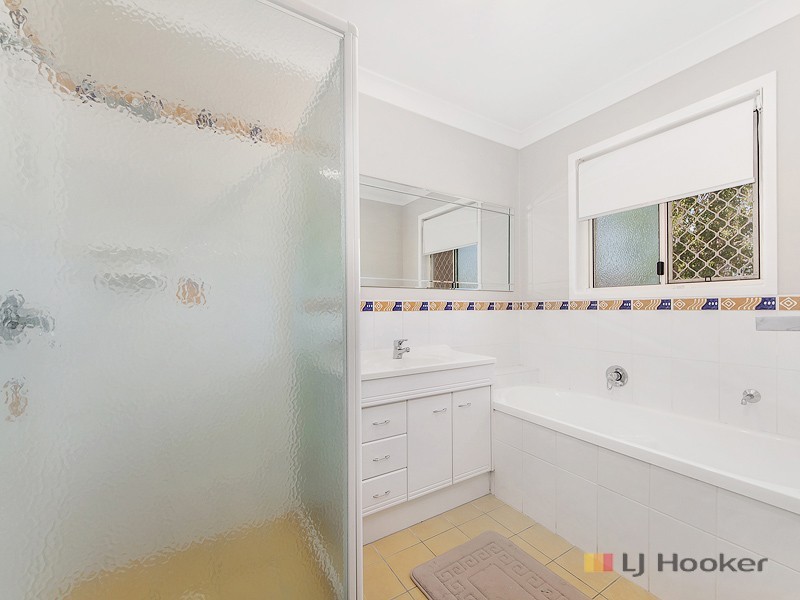 47-49 Elm Rd, Walloon QLD 4306