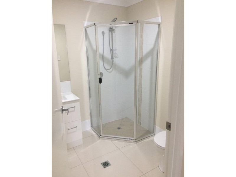 1/10 Dawson Place, Brassall QLD 4305